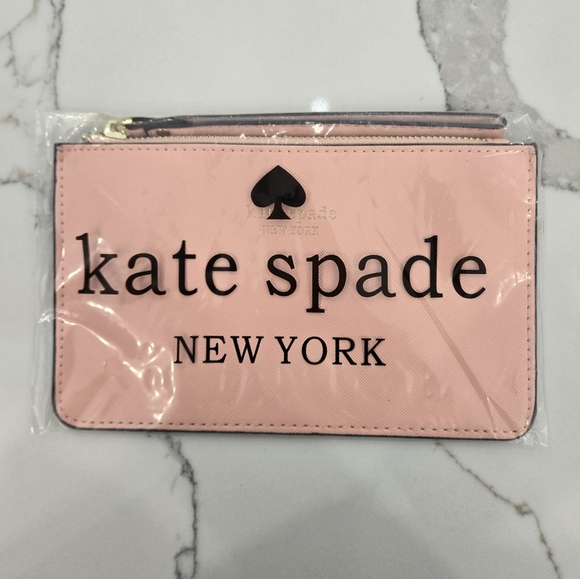 kate spade Handbags - SOLD/ NWT Kate spade wristlet pink